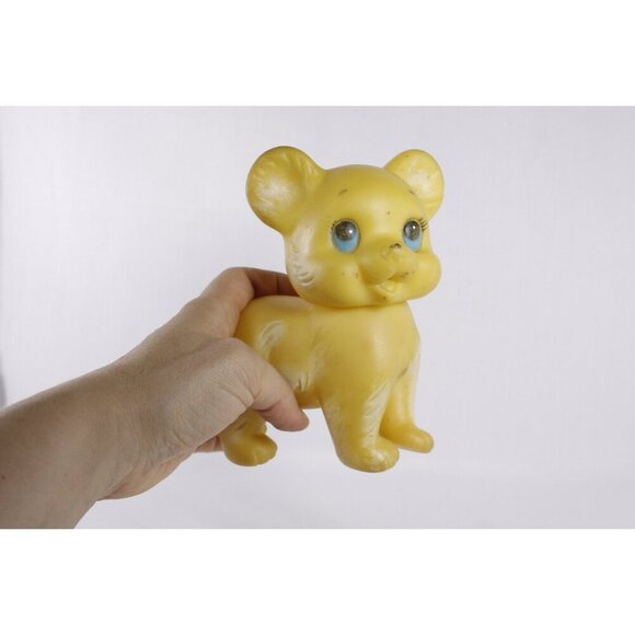 Vintage yellow rubber bear squeaky toy made in Taiwan old baby toy nursery decor - Picture 9 of 10